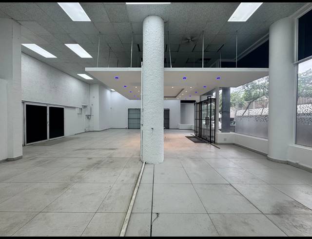159M² OFFICE FOR SALE IN UMHLANGA RIDGE
